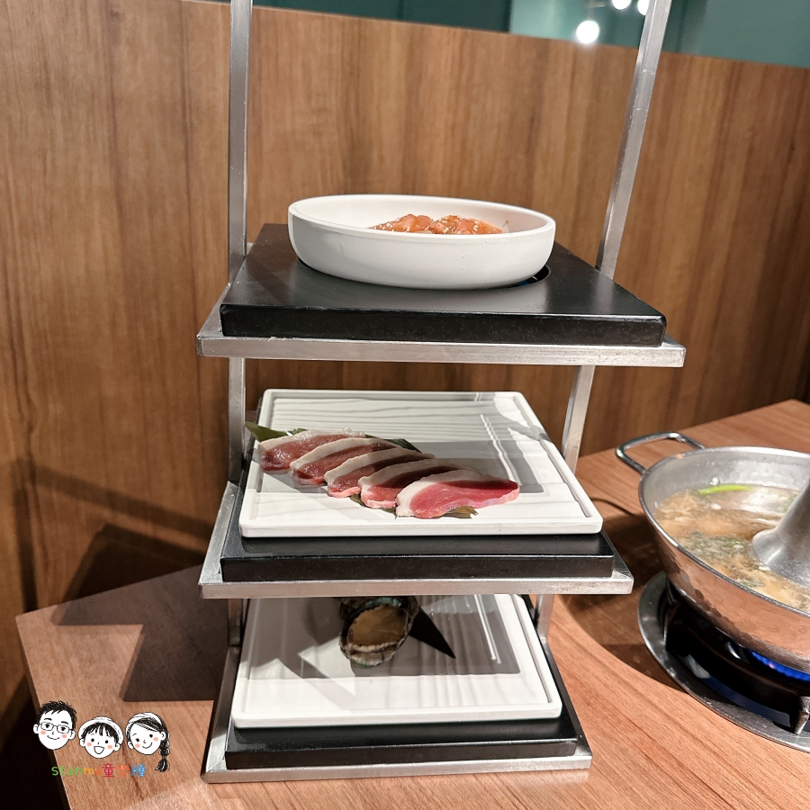 只到6月底 連深夜12點半都能點！茶六平日雙人$988雙人套餐附餐、甜點、飲料全包，加價0元太佛心！