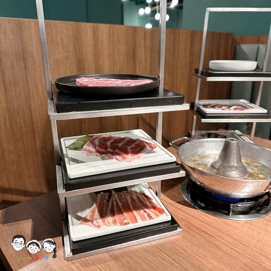 只到6月底 連深夜12點半都能點！茶六平日雙人$988雙人套餐附餐、甜點、飲料全包，加價0元太佛心！