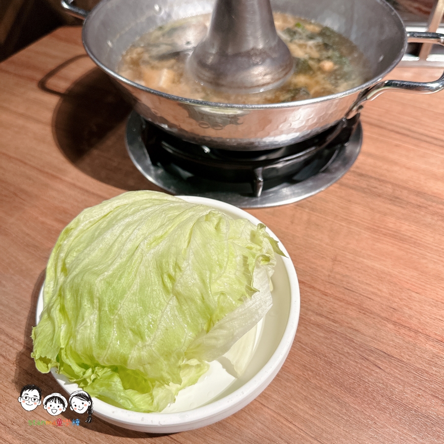 只到6月底 連深夜12點半都能點！茶六平日雙人$988雙人套餐附餐、甜點、飲料全包，加價0元太佛心！