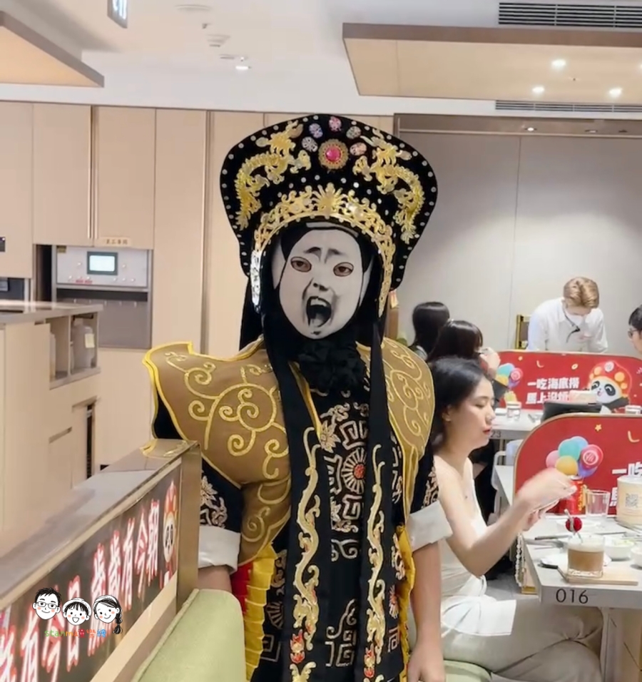 海底撈居然能這樣省!商業午餐399元限時6月底優惠中、生日應景活動/學生優惠疊加,邊看變臉邊托育簡直太享受! - 第19張圖 海底撈居然能這樣省!商業午餐399元限時6月底優惠中、生日應景活動/學生優惠疊加,邊看變臉邊托育簡直太享受!