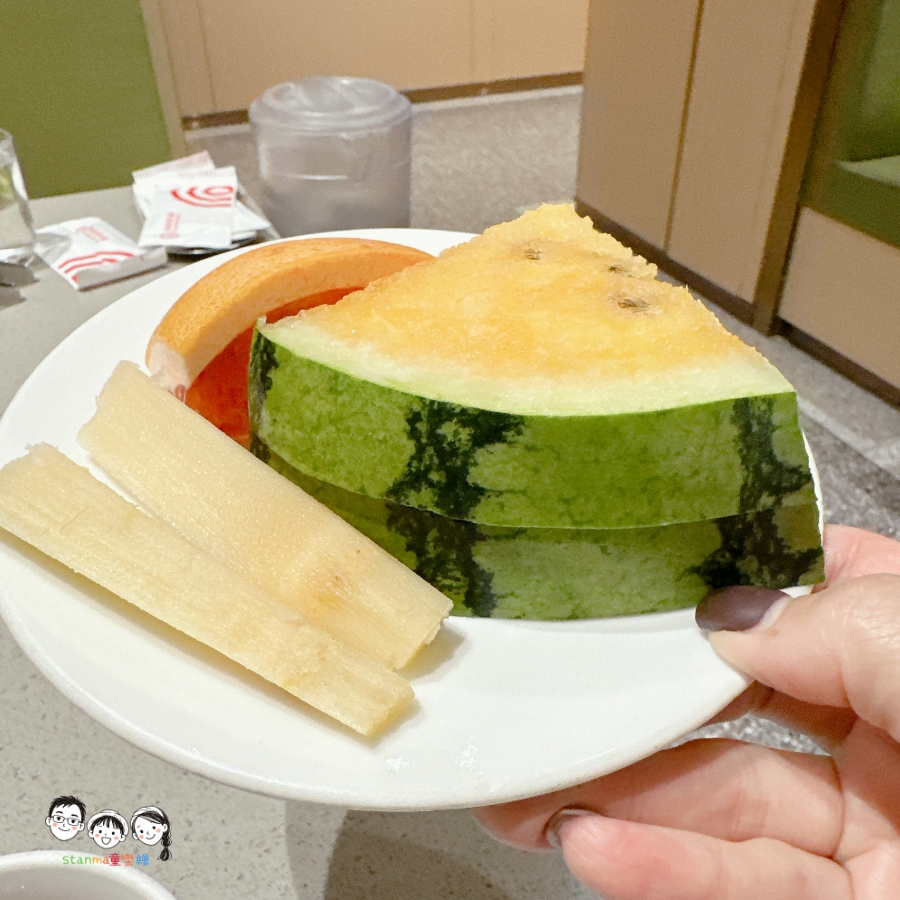 海底撈居然能這樣省!商業午餐399元限時6月底優惠中、生日應景活動/學生優惠疊加,邊看變臉邊托育簡直太享受! - 第15張圖 海底撈居然能這樣省!商業午餐399元限時6月底優惠中、生日應景活動/學生優惠疊加,邊看變臉邊托育簡直太享受!