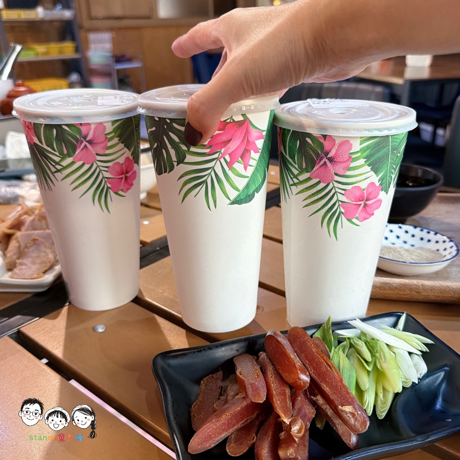 【六月限定】四人同行/滿額直接送50隻白蝦！文茶園桶仔雞一人過生日，全桌拿福利～ 有壽星就送全桌甜點！