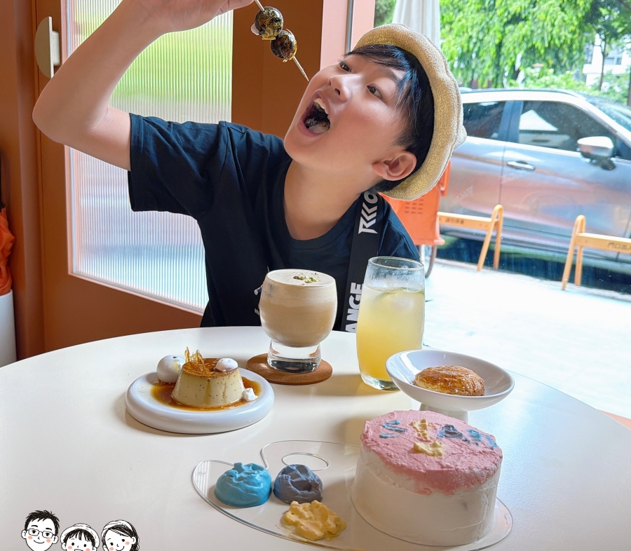 自己的下午茶自己畫！ 台中最新人氣玩法，大人小孩都瘋狂的寶藏甜點店✨