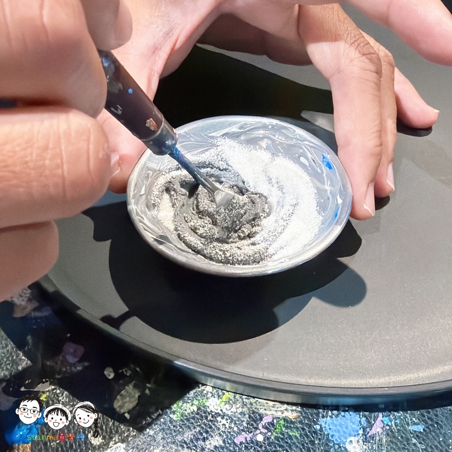 【嘉義室內景點推薦】走進70年檜木老屋做手作!口袋派對會所×NOVA手作香氛,畫畫+調香雙重療癒,親子約會一站搞定! - 第8張圖 【嘉義室內景點推薦】走進70年檜木老屋做手作!口袋派對會所×NOVA手作香氛,畫畫+調香雙重療癒,親子約會一站搞定!