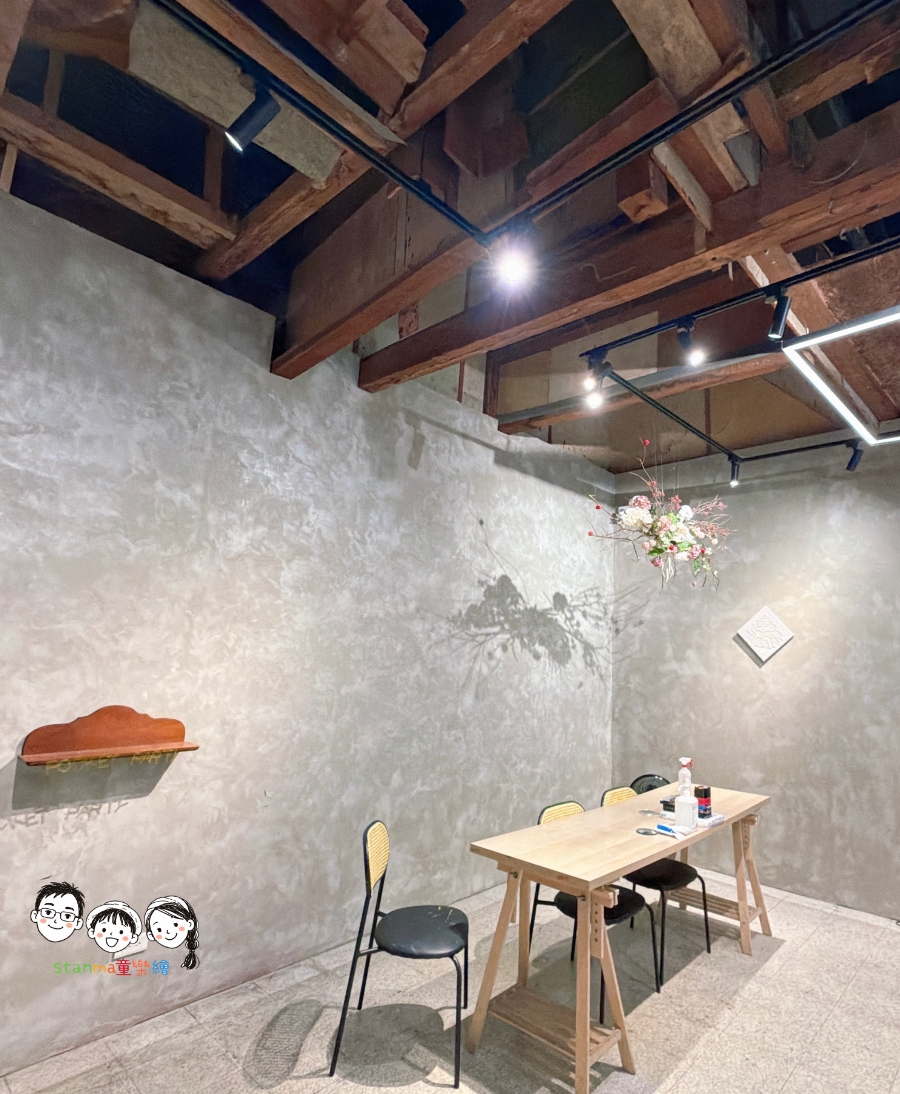 【嘉義室內景點推薦】走進70年檜木老屋做手作!口袋派對會所×NOVA手作香氛,畫畫+調香雙重療癒,親子約會一站搞定! - 第3張圖 【嘉義室內景點推薦】走進70年檜木老屋做手作!口袋派對會所×NOVA手作香氛,畫畫+調香雙重療癒,親子約會一站搞定!